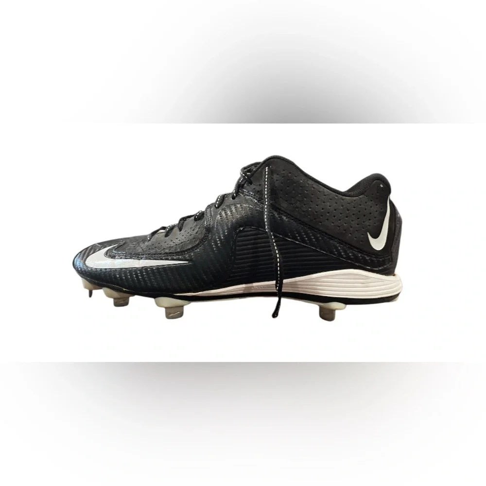 Nike Air Max MVP II Metal Men's Black and White Athletic Cleats Size 10